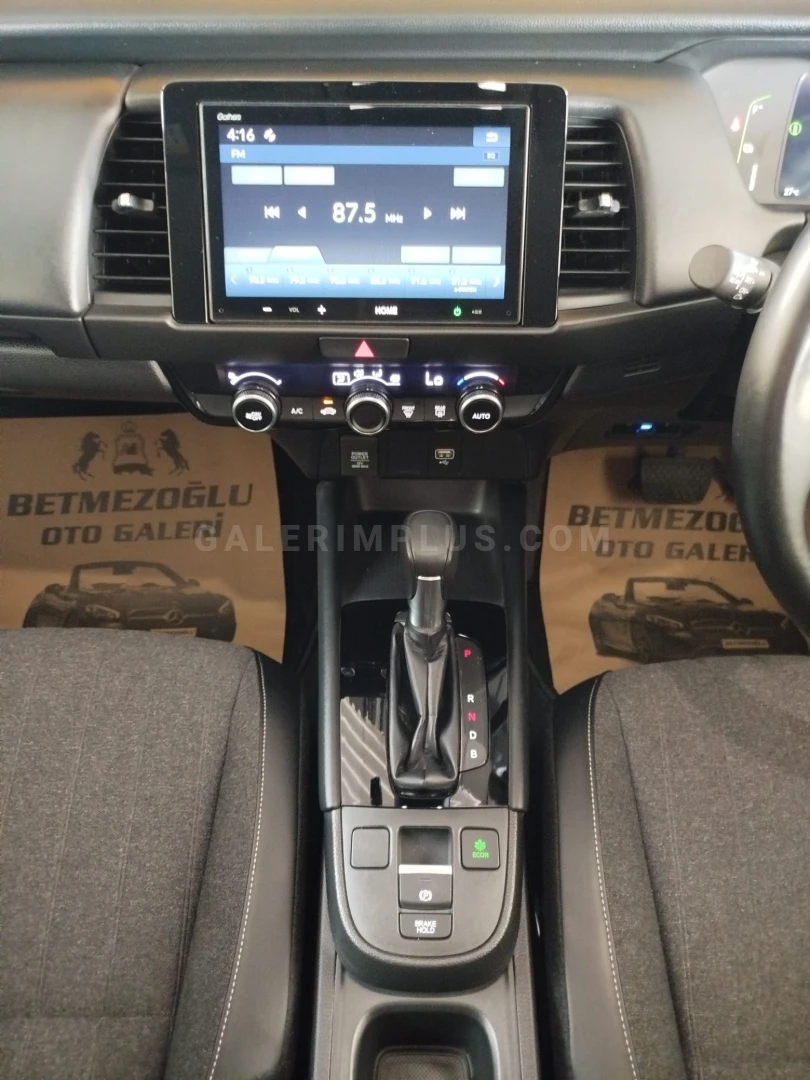 Honda Fit 2024 Satılık İkinci El - Thumbnail 7