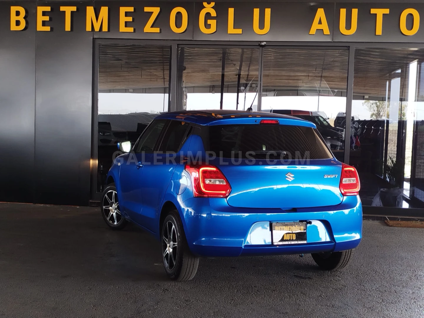 Suzuki Swift 2023 Satılık İkinci El - Thumbnail 3