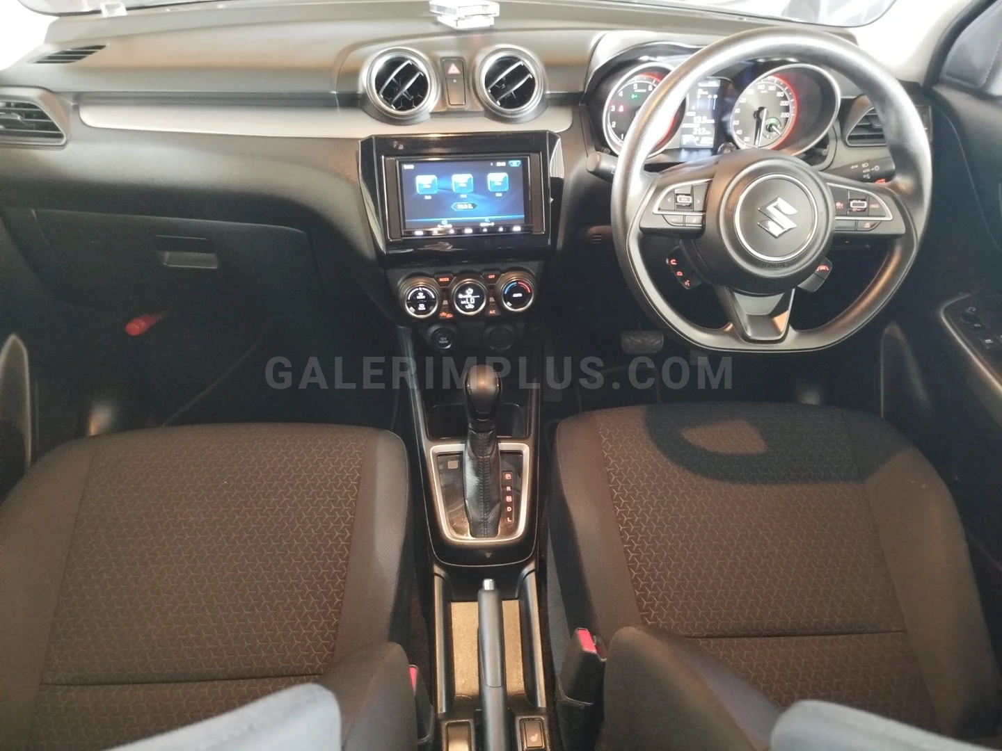 Suzuki Swift 2023 Satılık İkinci El - Thumbnail 7