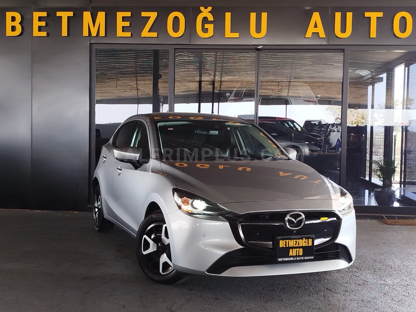 Mazda 2 2023 Satılık İkinci El - Fotoğraf 1