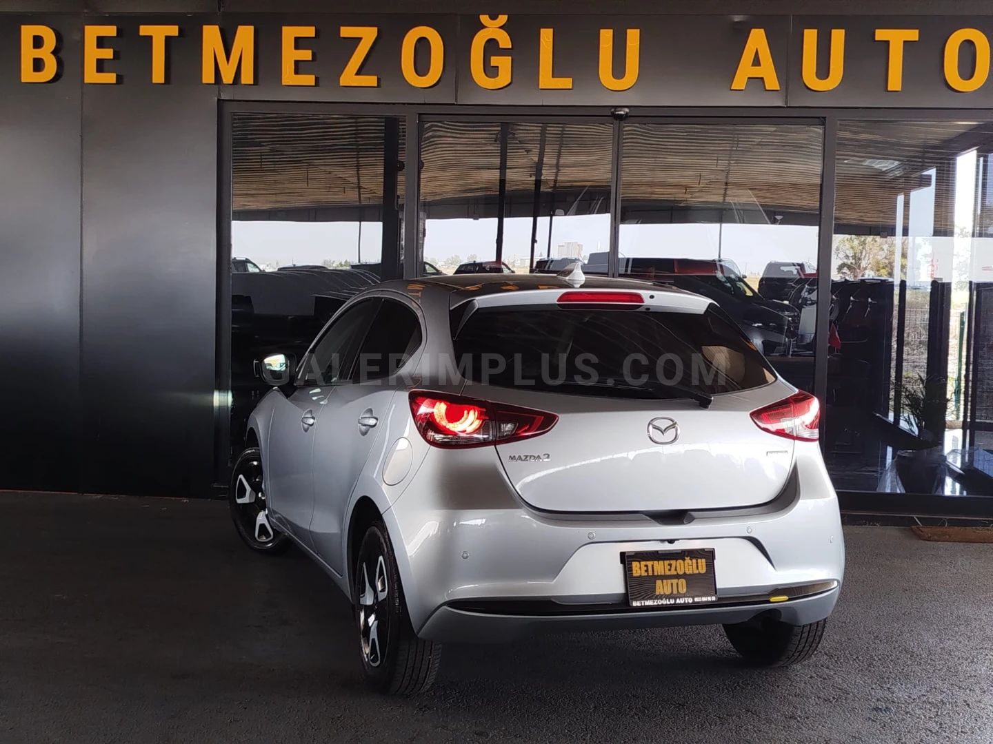 Mazda 2 2023 Satılık İkinci El - Thumbnail 3