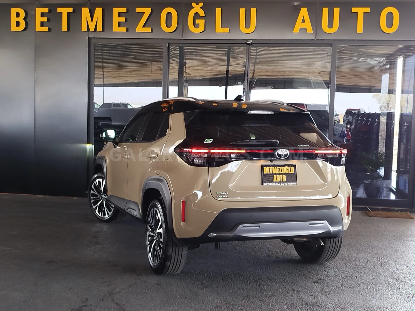 Toyota Yaris Cross 2024 Satılık İkinci El - Thumbnail 3