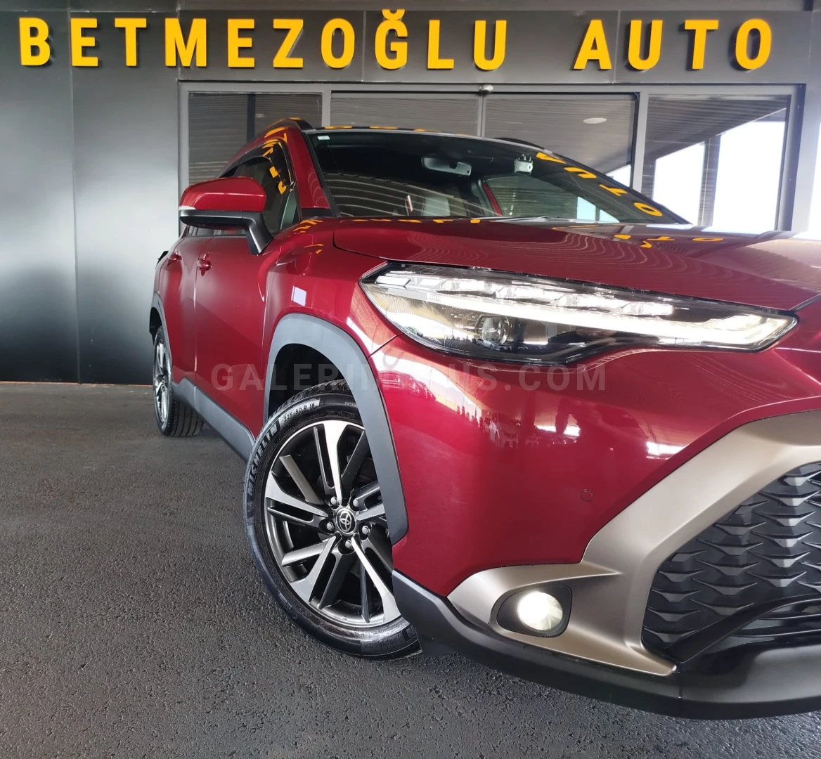 Toyota Corolla Cross 2023 Satılık İkinci El - Thumbnail 2
